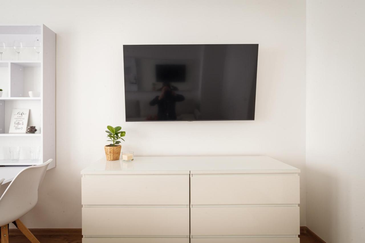 Design Apartment / 2 Room / Central / Contactless Check-In Hannover Eksteriør billede