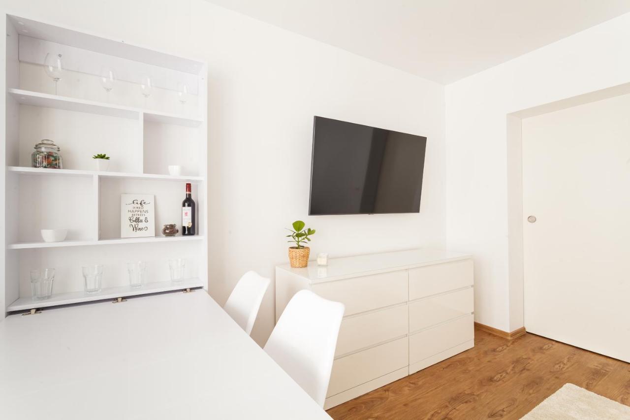 Design Apartment / 2 Room / Central / Contactless Check-In Hannover Eksteriør billede