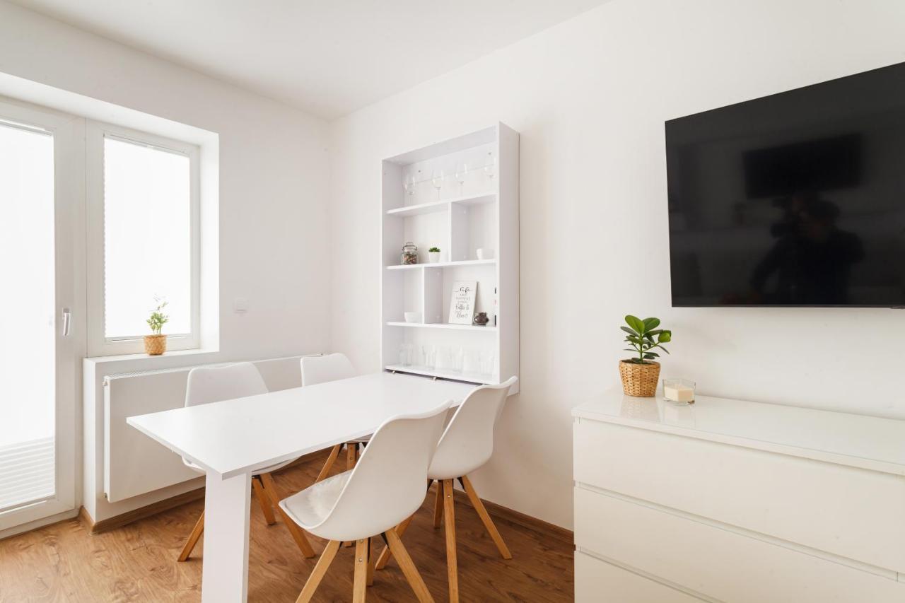 Design Apartment / 2 Room / Central / Contactless Check-In Hannover Eksteriør billede